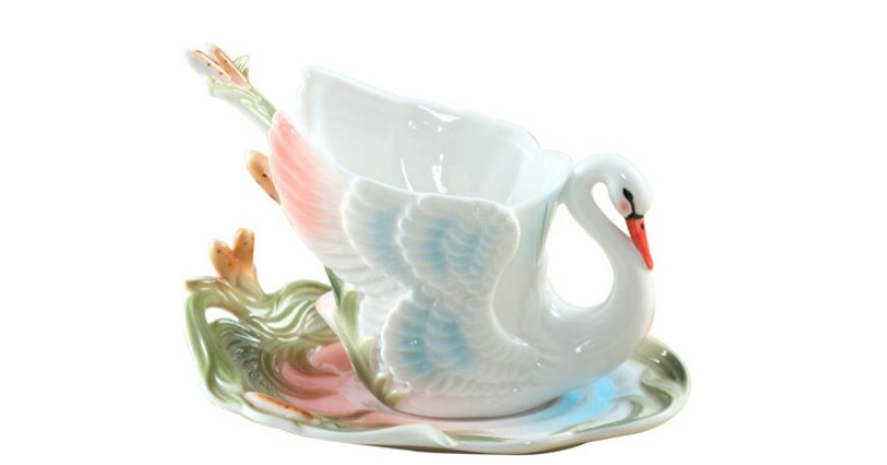 160ml Elegant 3D Swan Handpainted Porcelain Cup Saucer Spoon Set Tea Milk Coffee