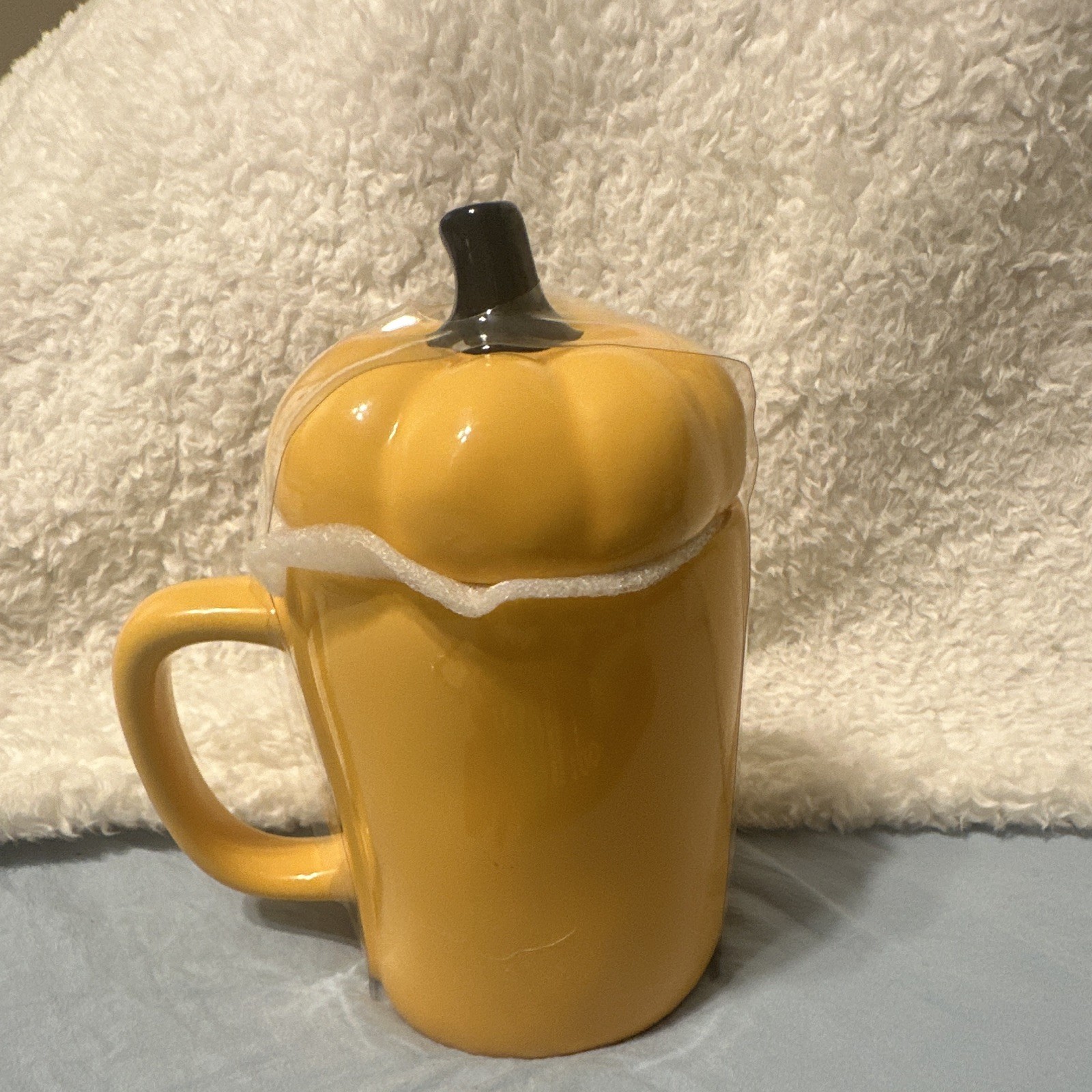 Rae Dunn Oh My Gourd Pumpkin Coffee Mug w/ Lid, 16 fl oz, Yellow, Ceramic