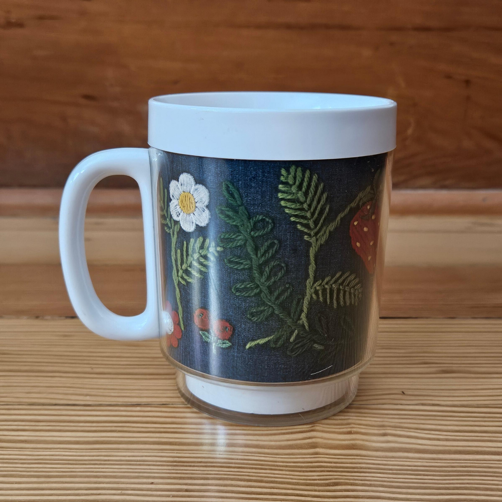 2 Vintage Thermo Serv Coffee Cups Insulated Mugs Faux Embroidery Bees & Flowers