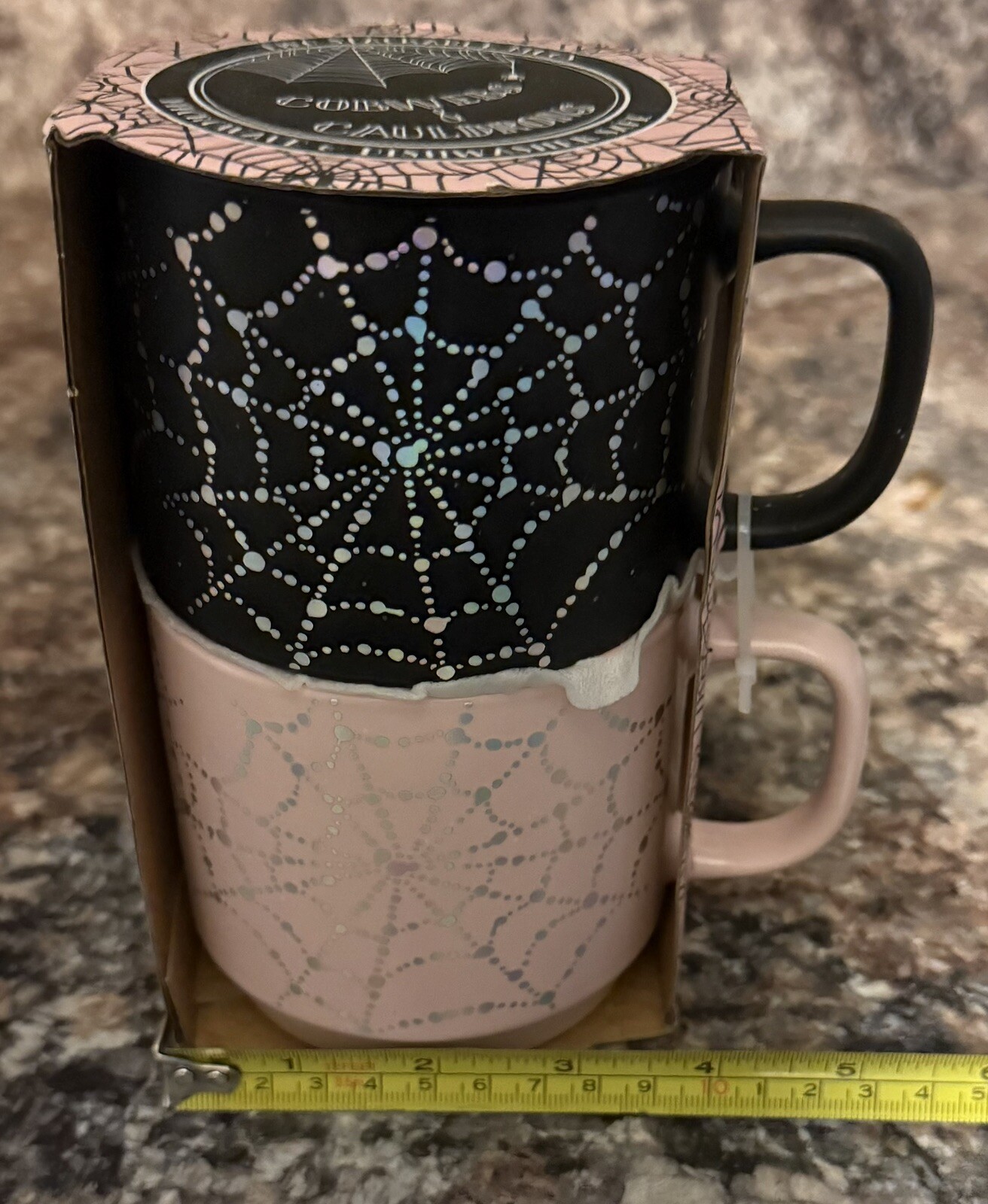NWT Cobwebs & Cauldrons Spider web Stackable Mug Set-Halloween Mug Set