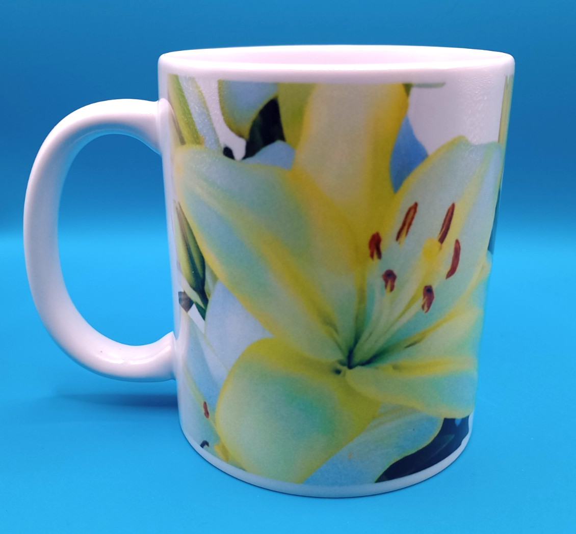 Yellow Summer Lily Flower 15 oz White Ceramic Coffee Mug Flowers Gift Office NEW