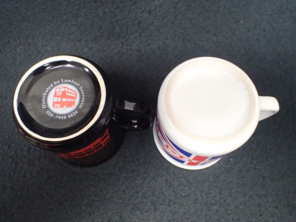 Lot of (2) London United Kingdom 11 oz Ceramic Coffee Mugs Cups