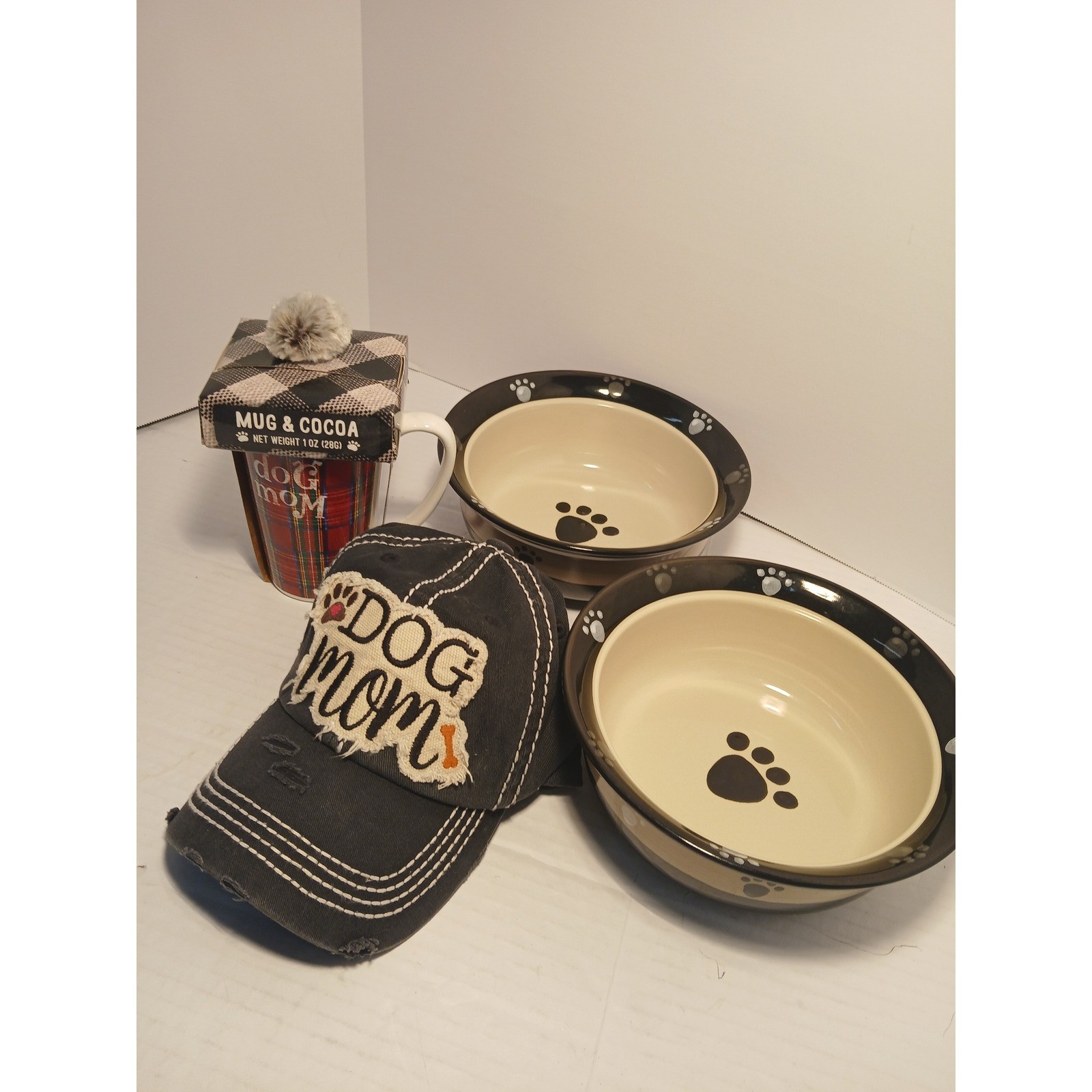 Unbranded Dog Mom Gift Set Bundle Women Black Red Good Distressed Cap Mug Bowls
