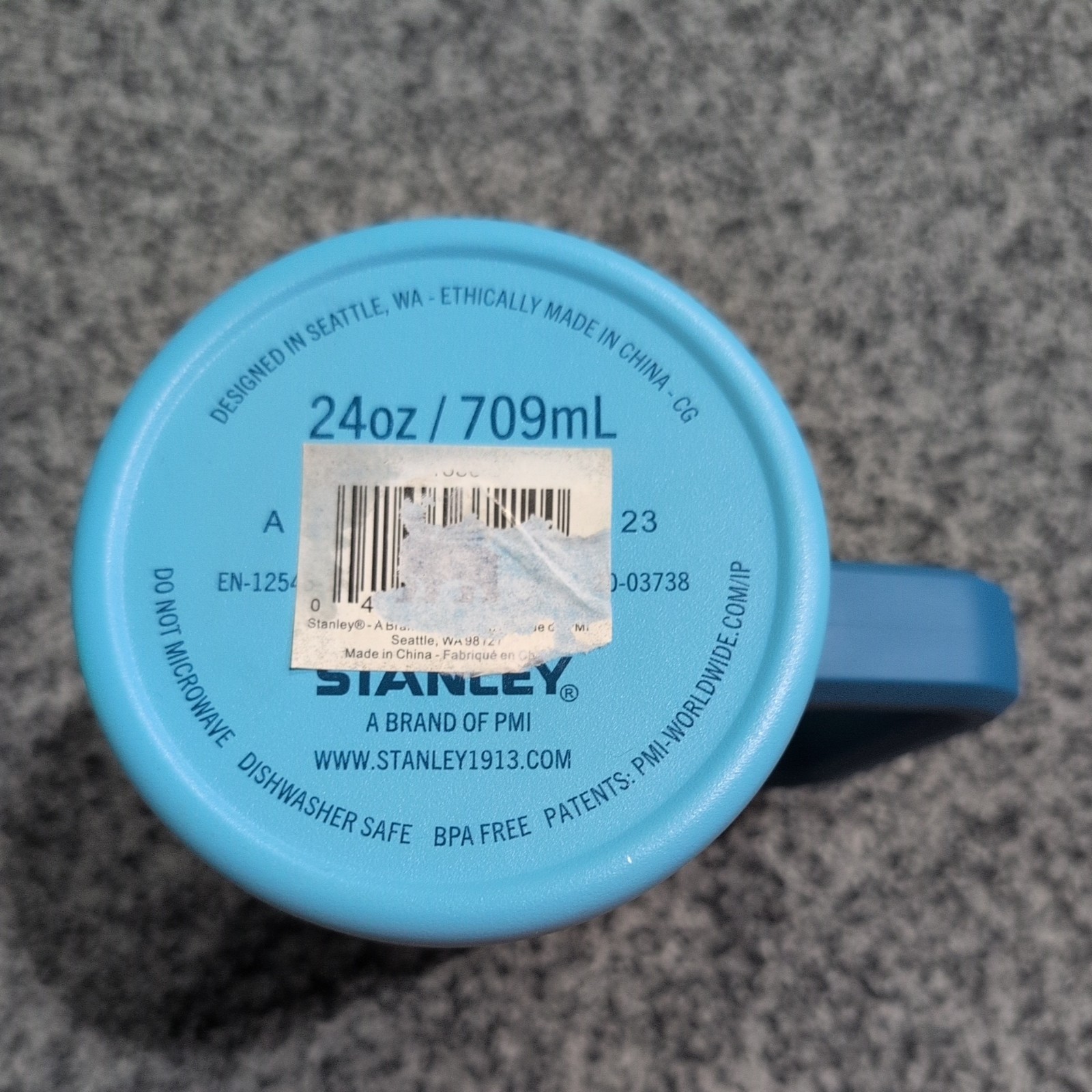 new STANLEY the Big Grip BEER STEIN 24 Oz Blue stainless steel double insulated