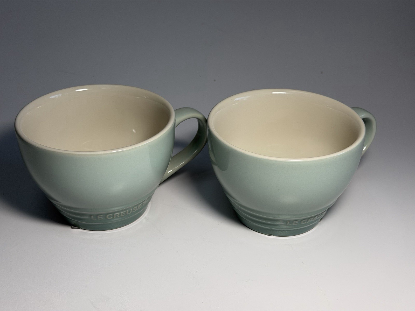 Le Creuset Sage Green Stoneware Bistro Cappuccino Mugs ~ 14 oz ~ Set of 2 ~ NWT