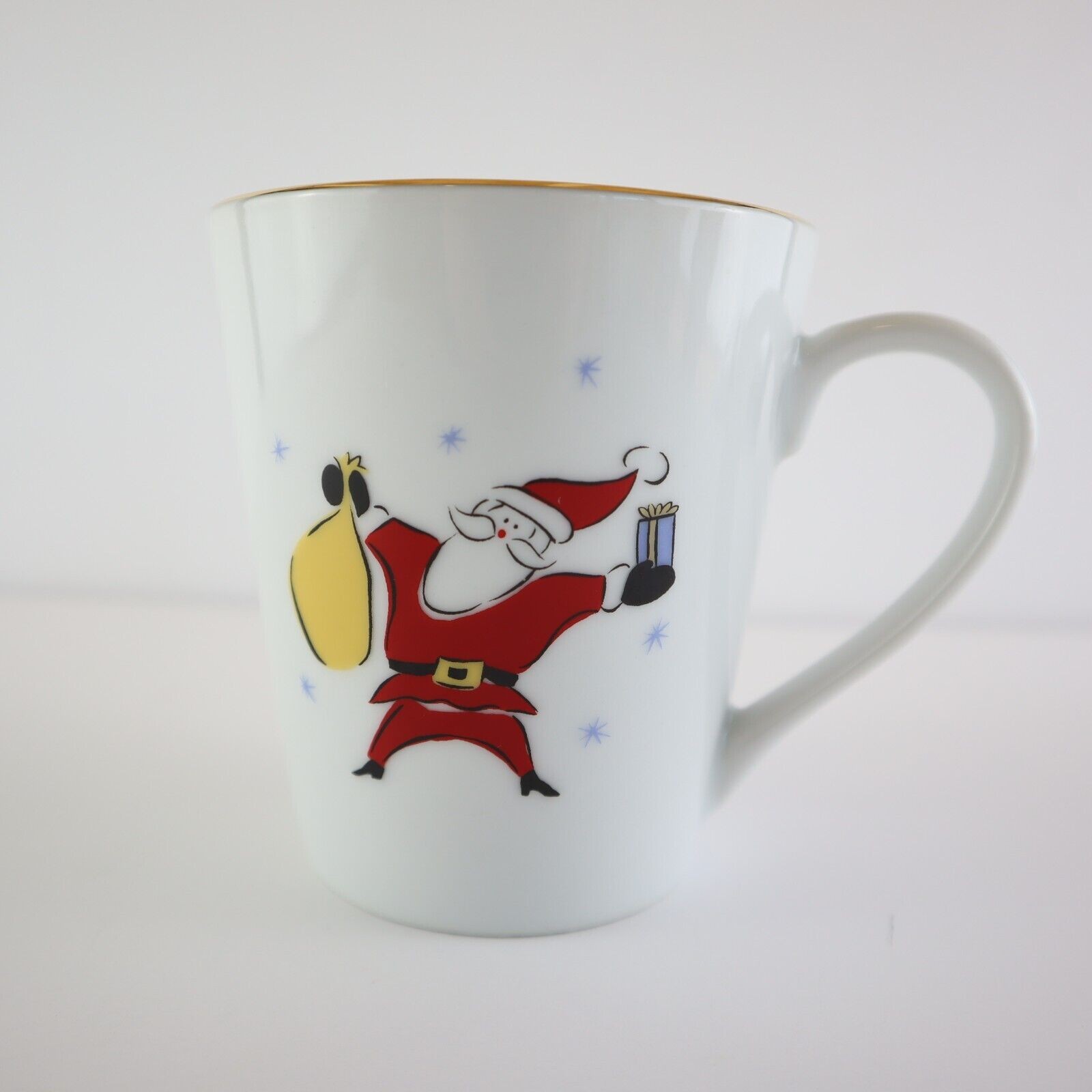 Set of 4 10 oz. Merry Brite 2001 Porcelain Mugs 4 Unique Designs