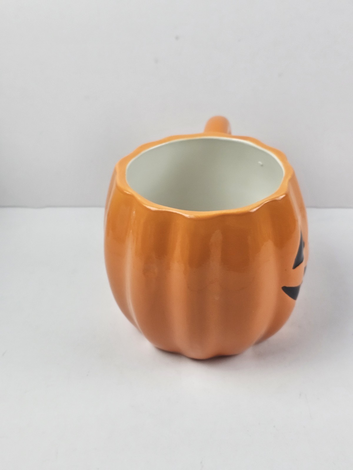 Halloween Pumpkin Ceramic Mug Orange Jack-O’-Lantern 2011 Walgreen Co