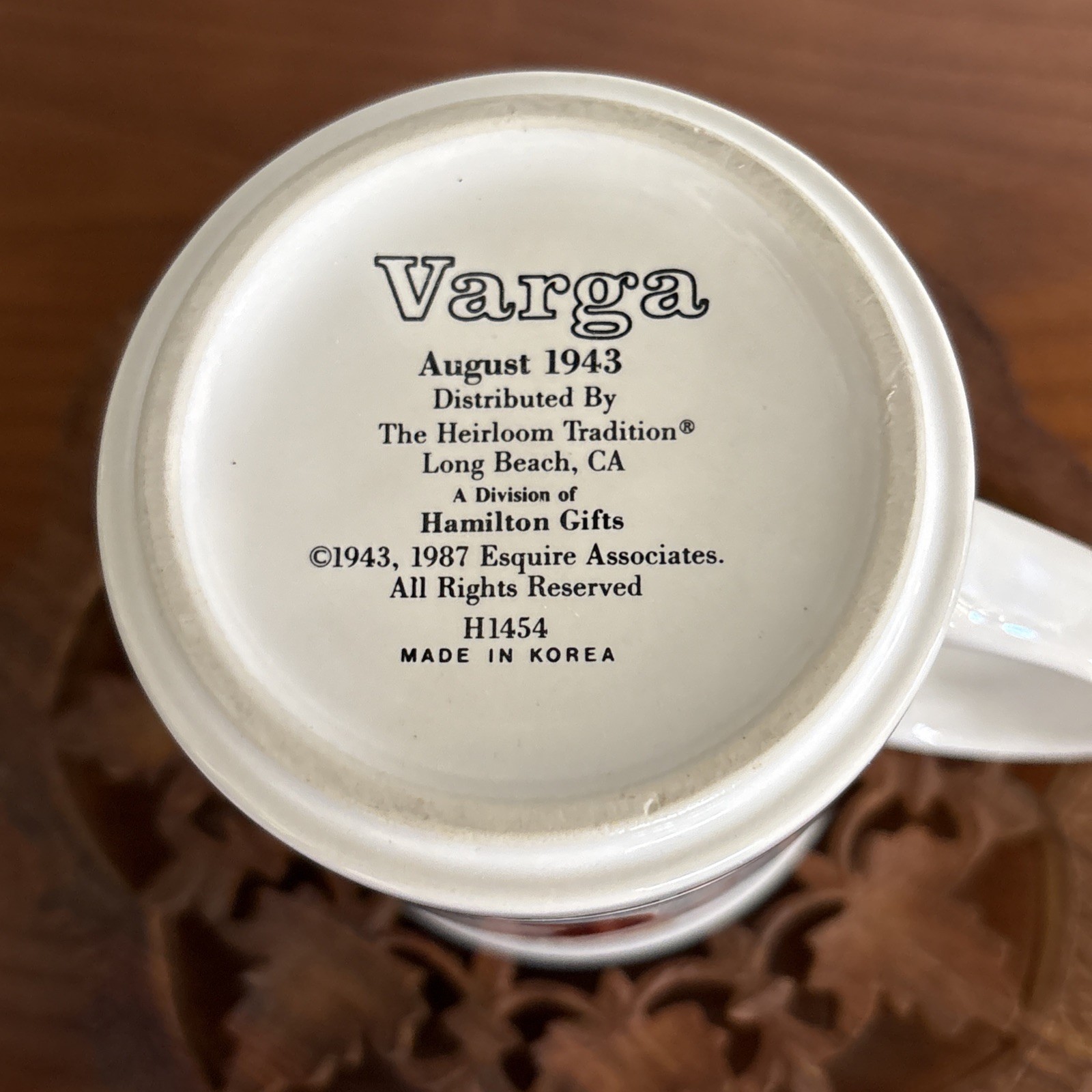 Vintage 80s 1987 Varga Coffee Cup Girl Art Deco Nouveau August 1943 Pin Up Glam