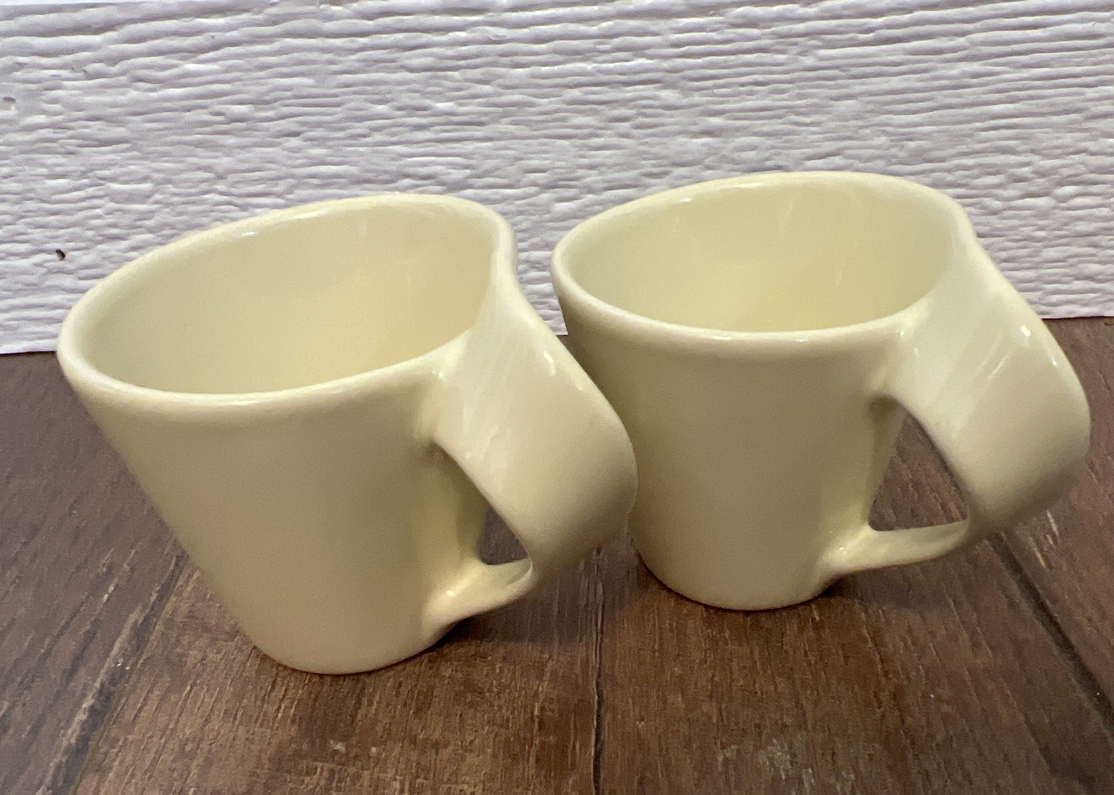 Pair Of Unbranded New Wave Demitasse Espresso Mugs Cups Yellow/cream