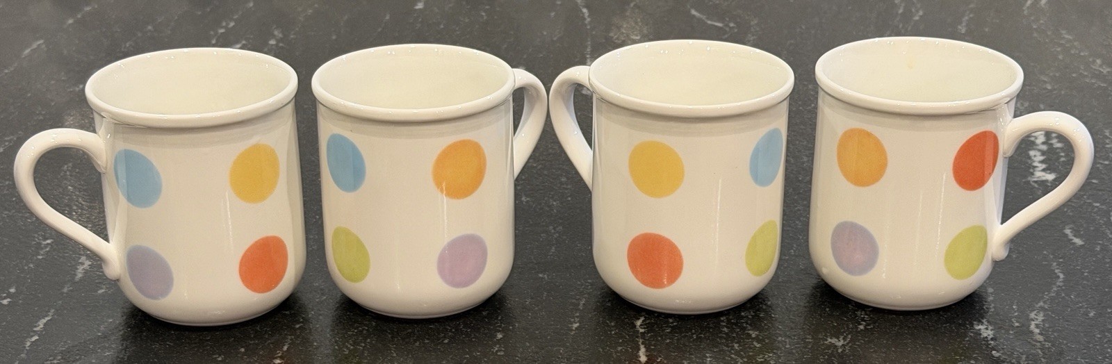 Set Of 4 Villeroy & Boch Bonjour 1748 Luxembourg Polka Dot Coffee Mugs