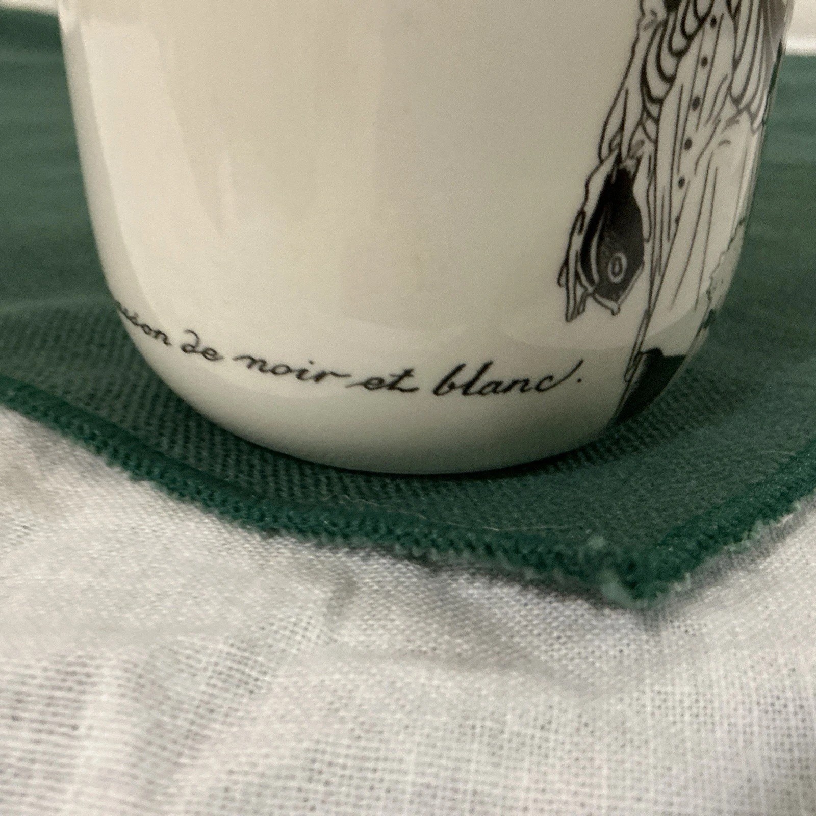 Villeroy & Boch Luxembourg 20s Fashion Flapper Mug Wisteria Bird White Porcelain