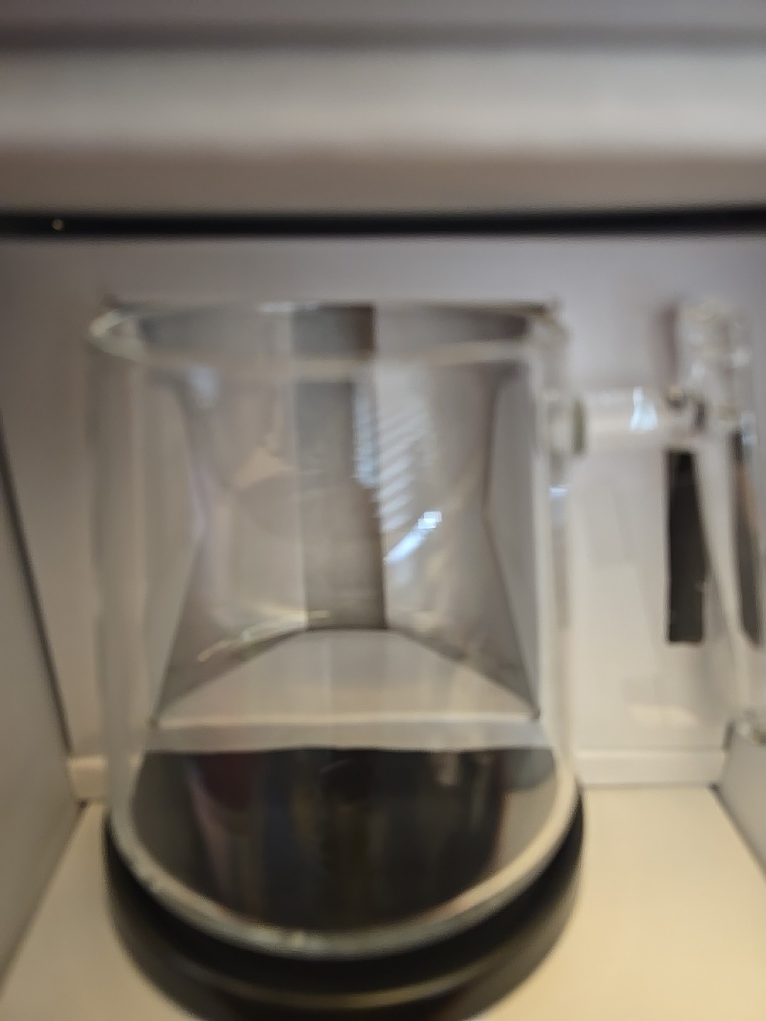 New Signature Borosilicate Glass Mug Holds 14 Oz Includes Ceramic Black Coaster