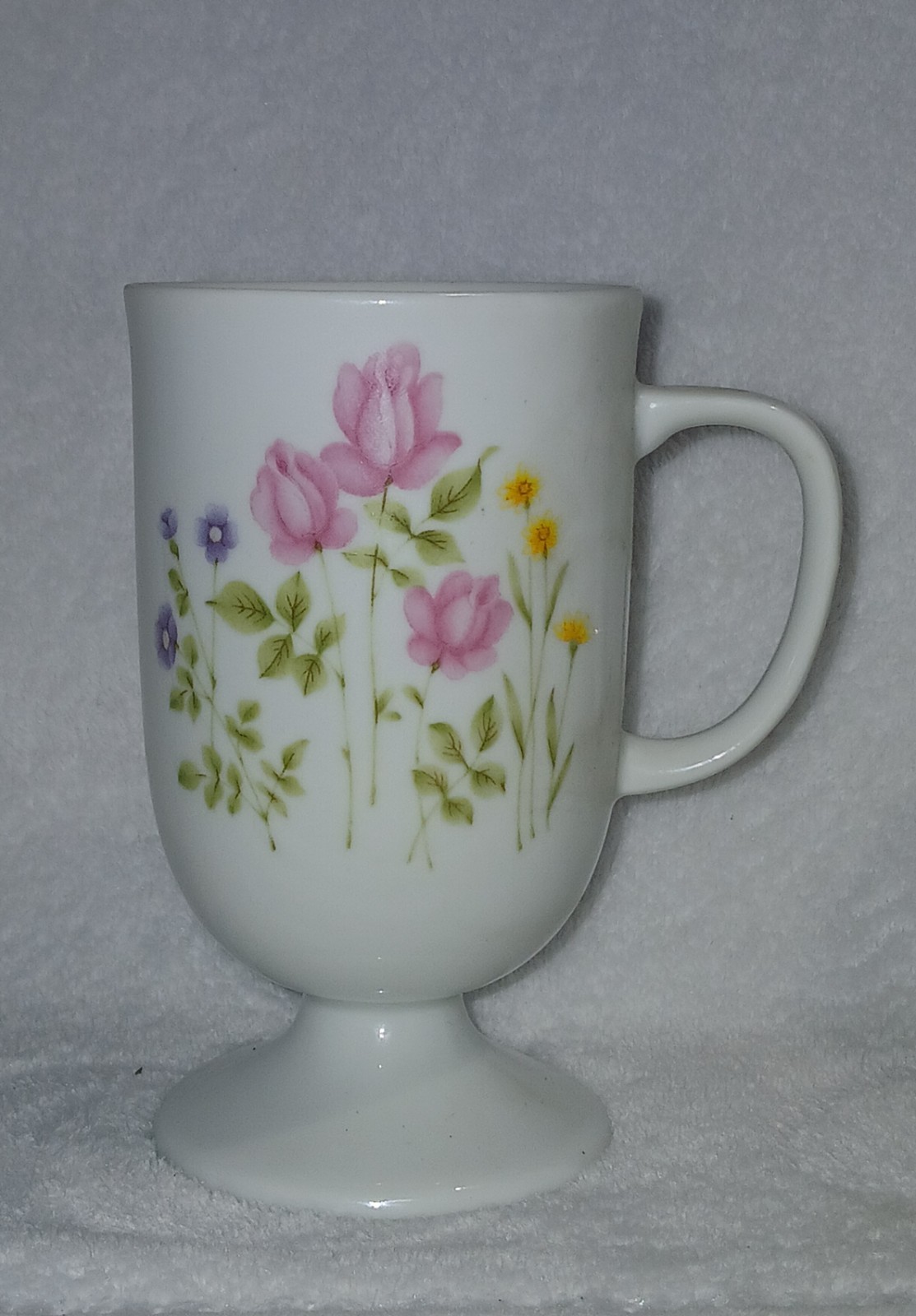 3 Vtg Pedestal Porcelain 60’s Coffee Cup Flower Butterfly Cottagecore Retro