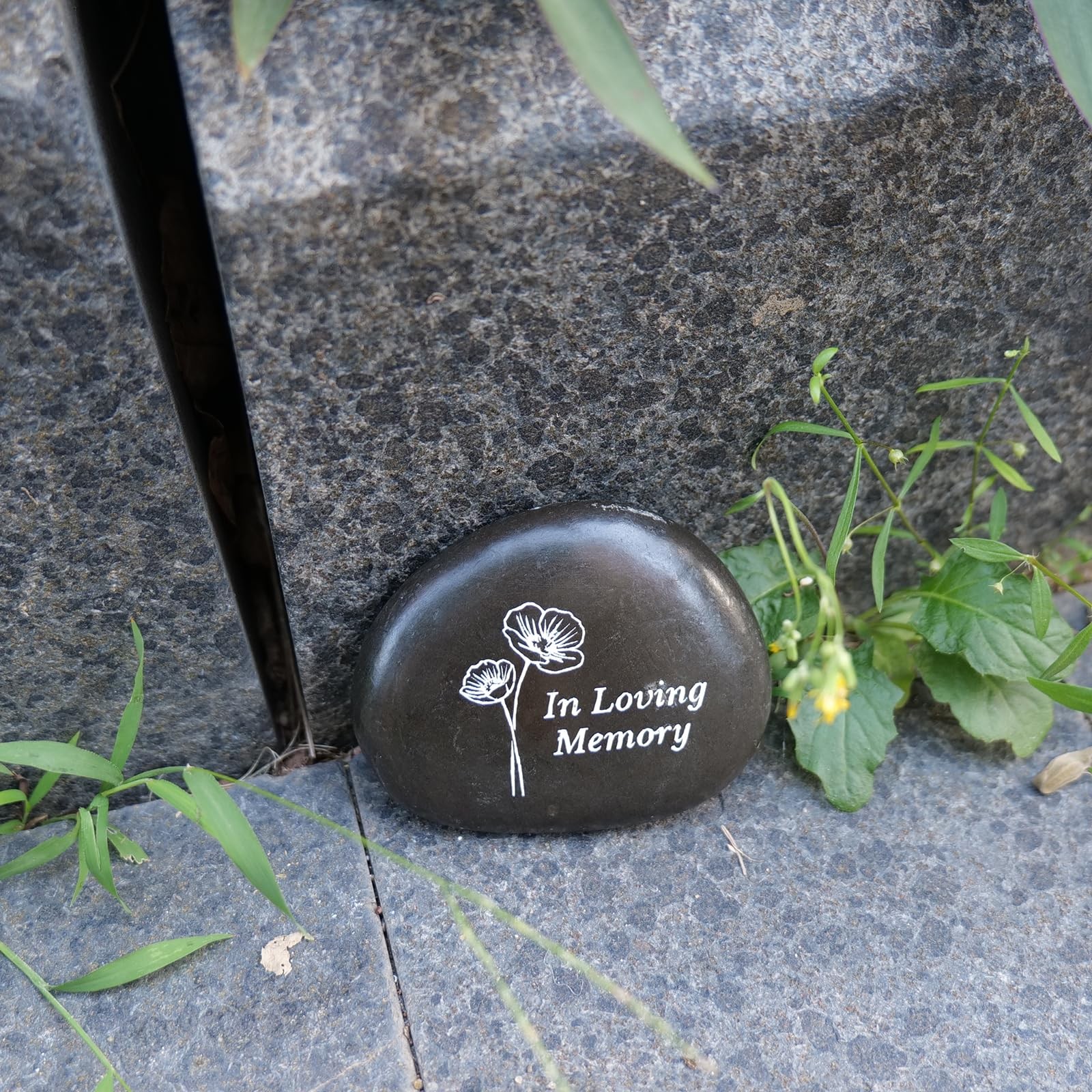 in Loving Memory Memorial Stone with Poppy Flower – Small Remembrance Garden …
