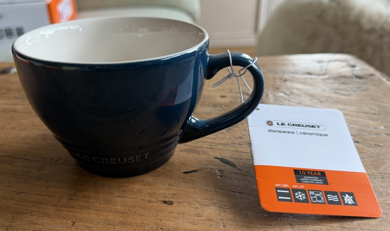 Le Creuset Stoneware Giant Cappuccino Bistro Mug 14 oz Nuit Blue NEW