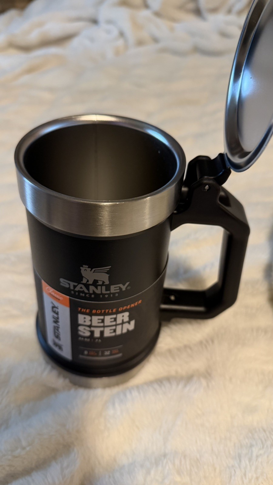 Stanley Classic Beer Stein 24oz Matte Black Stainless Steel Vacuum Insulated Mug
