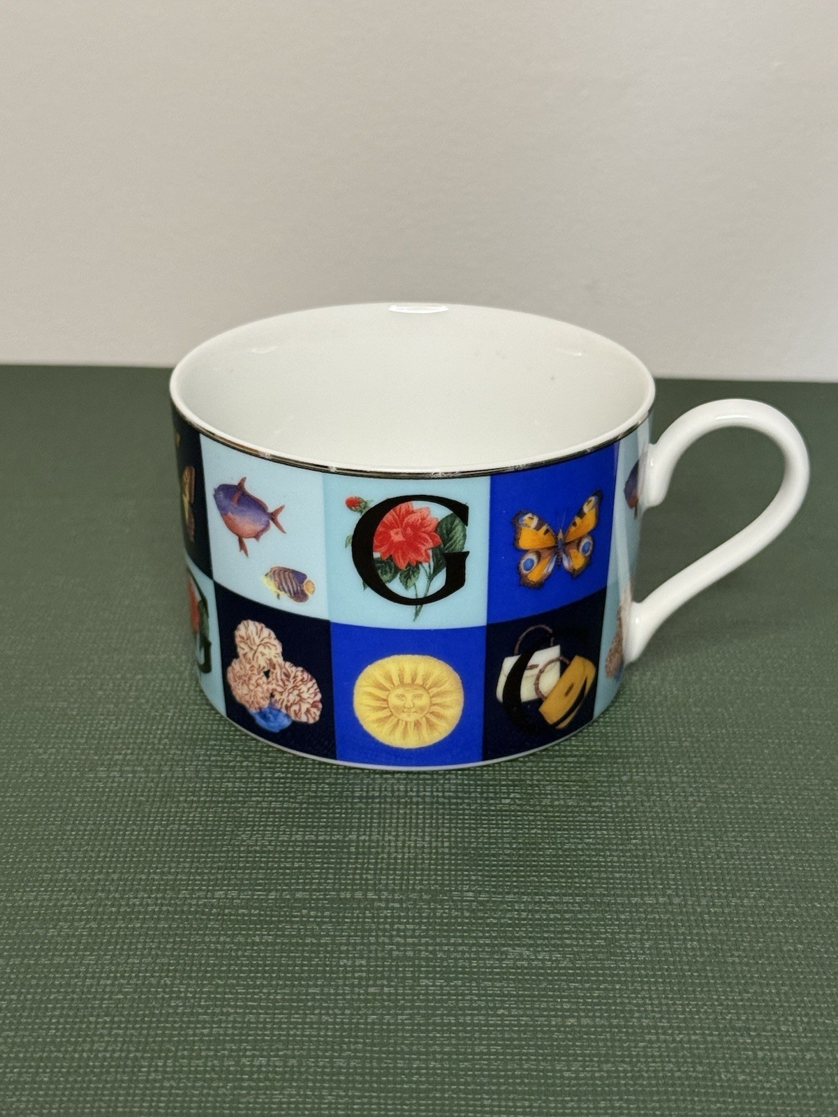 Gucci Porcelain Coffee Mug Pictorial Decorated White/Blue/Multicolor 8 fl oz