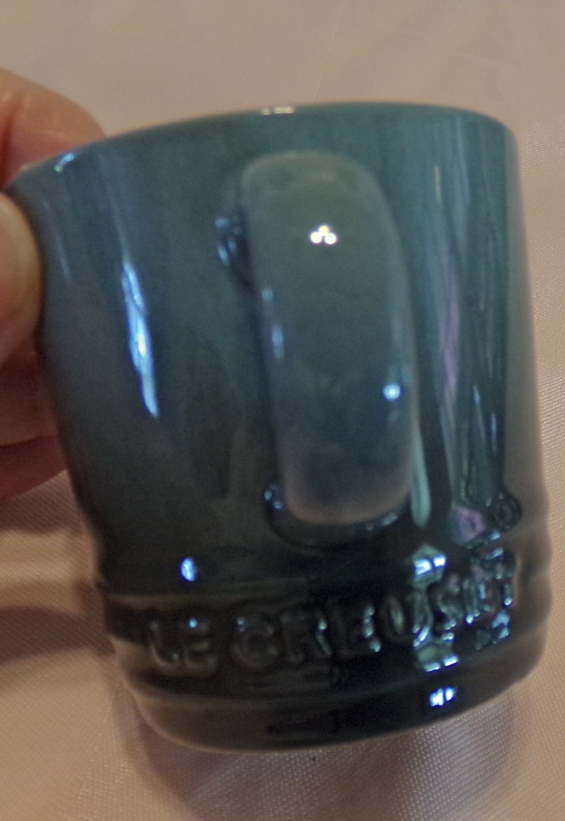 Le Creuset Stoneware Artichaut Green Espresso 2 1/2 Inch Mini Cup Mug EUC!