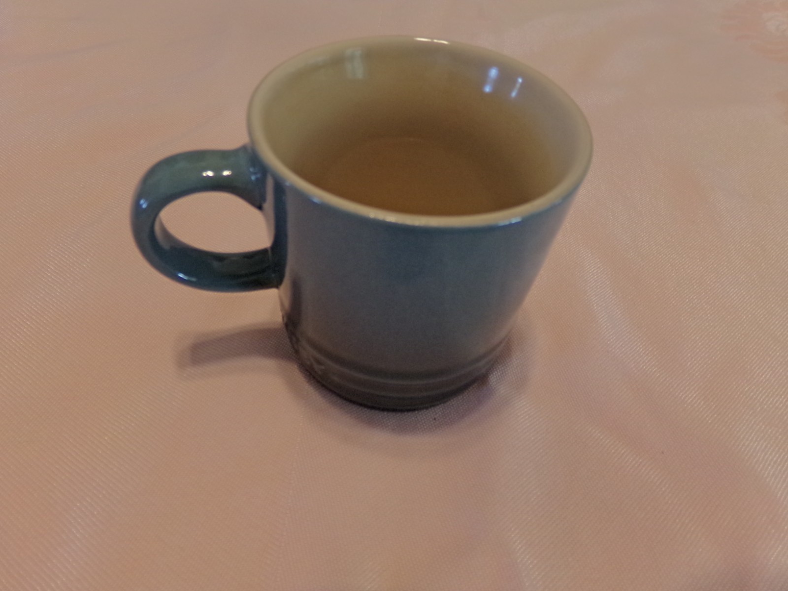 Le Creuset Stoneware Artichaut Green Espresso 2 1/2 Inch Mini Cup Mug EUC!