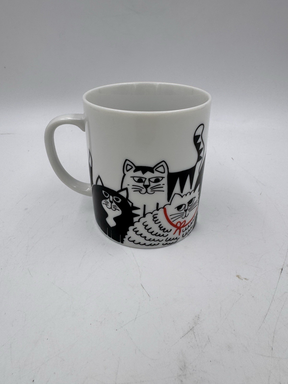 Unbranded 9 Cat Reunion Porcelain White and Black Coffee Mug with Handle