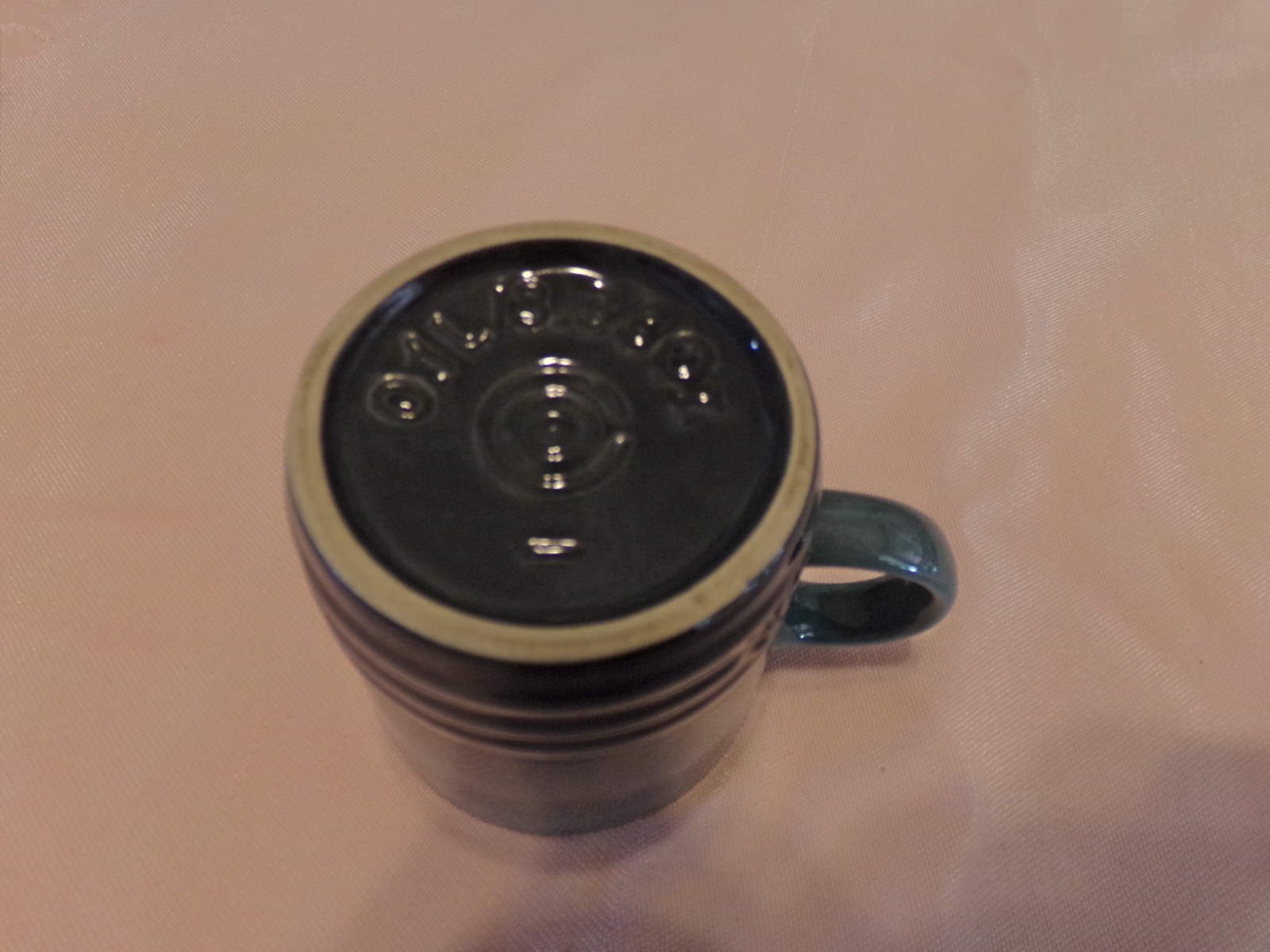 Le Creuset Stoneware Artichaut Green Espresso 2 1/2 Inch Mini Cup Mug EUC!