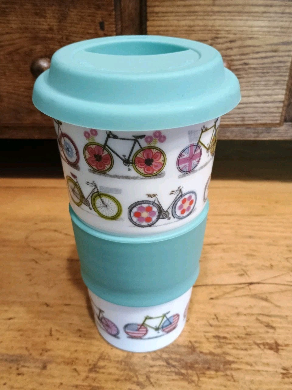World Market Bicycle Ceramic Travel Mug with Grip and Lid – White / Teal