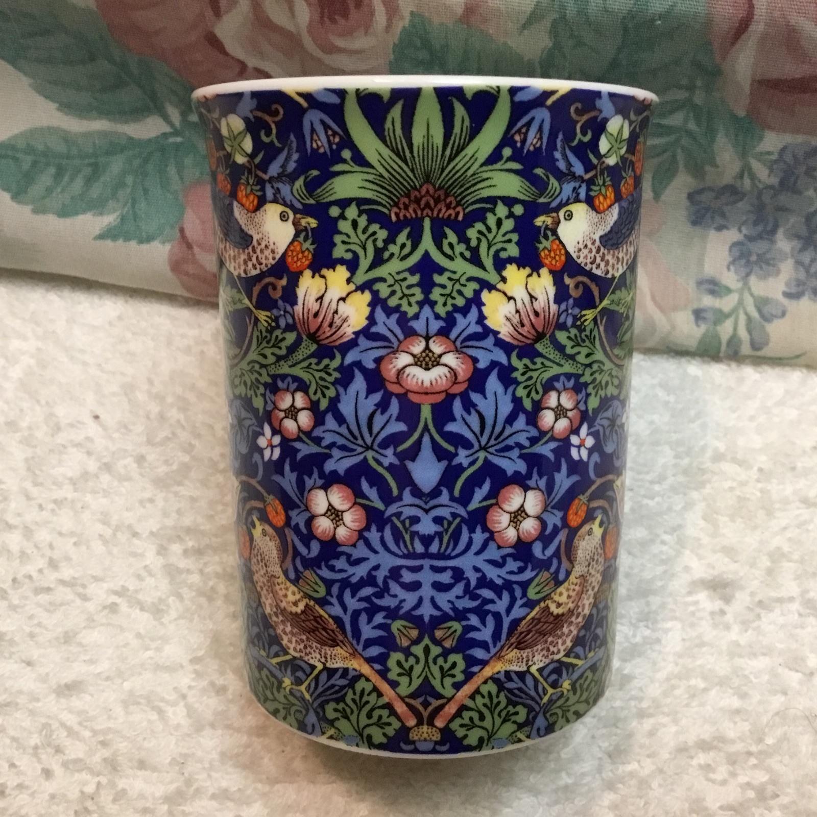 William Morris Strawberry Thief Mug Cup Leonardo Collection Fine China Blue