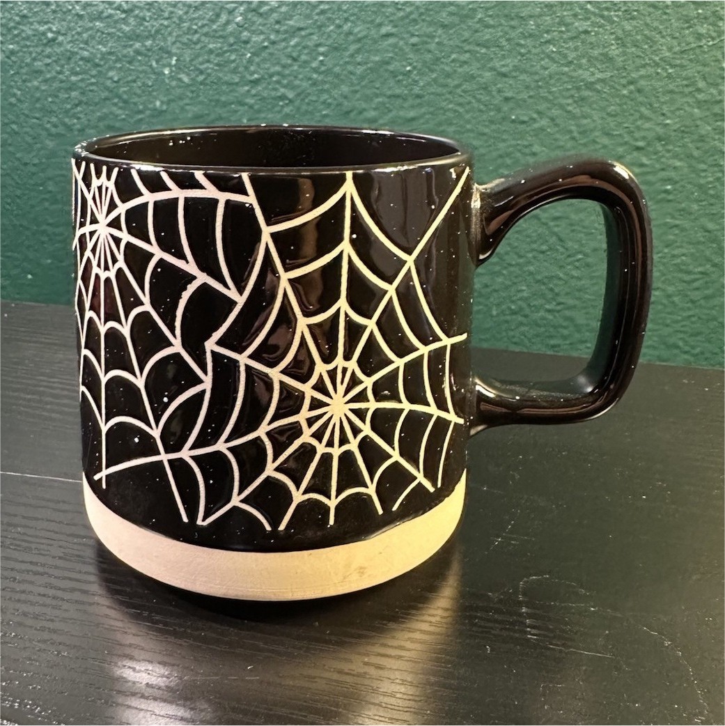 Black/White Ceramic Spiderweb Halloween Coffee Mug 16 fl oz Round Hot Beverages
