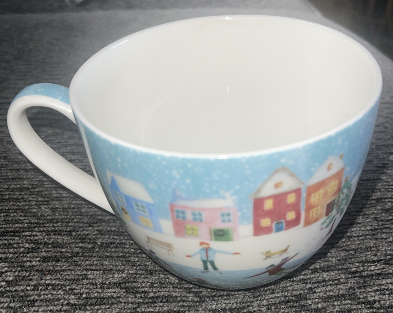 Christmas Skating Mug – 20 oz Bone China With Snowy Village (F4)