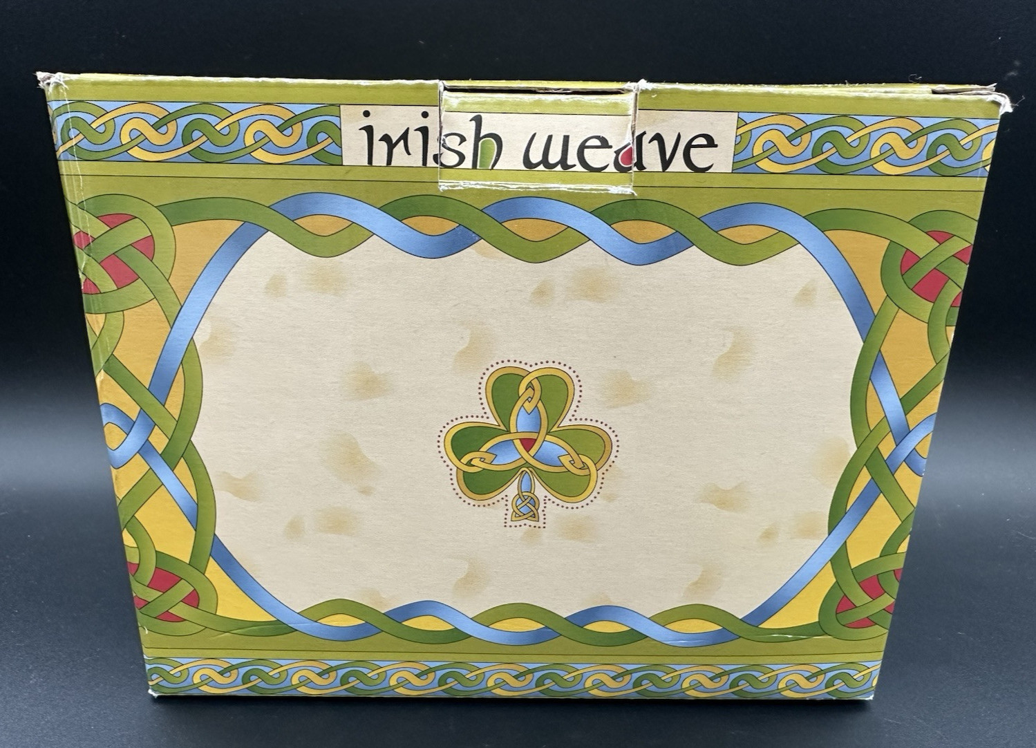 Irish Claddagh Ring Tea Coffee Mug Celtic Knot Design Bone China Round 13 fl oz