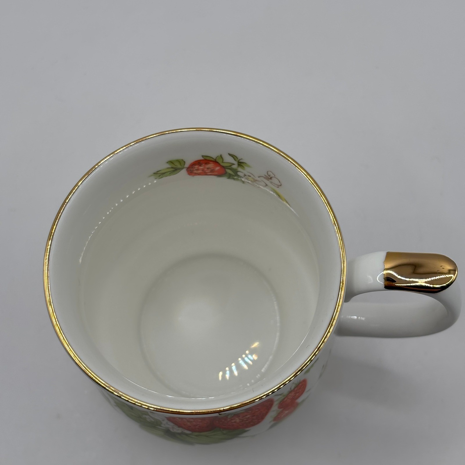 Vintage Queen’s Fine Bone China Strawberry Butterfly Mug Gold Trim White