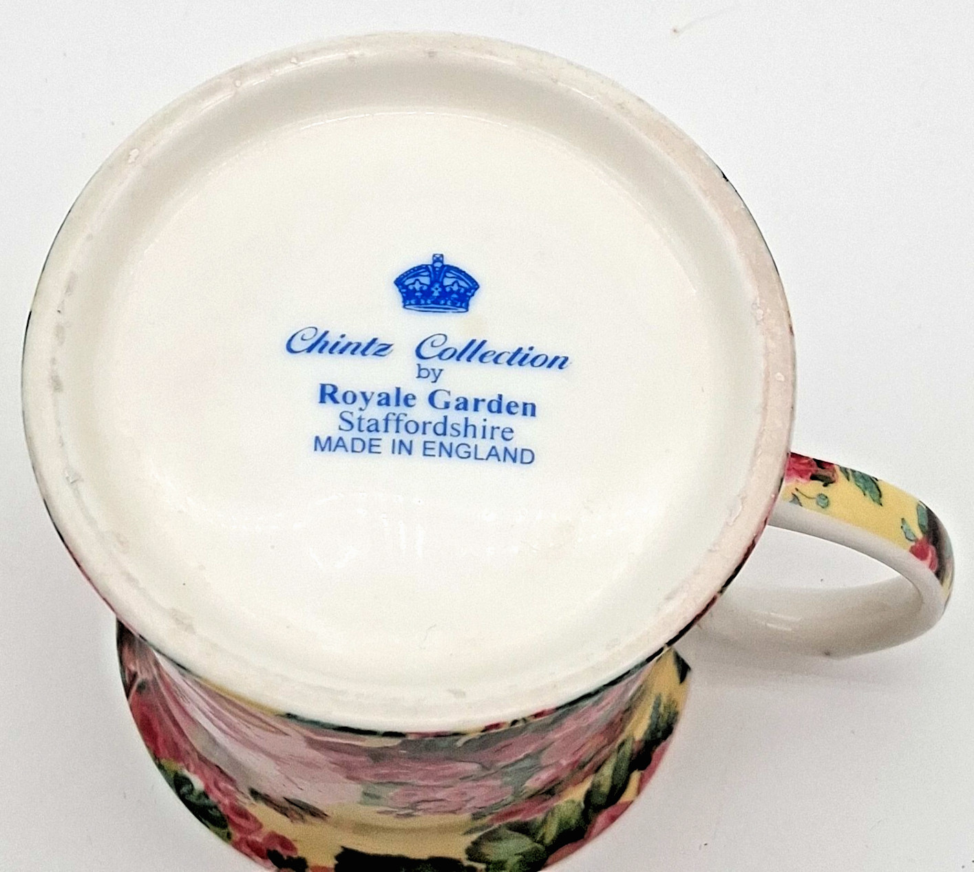 Royale Garden Chintz Collection Fine Bone China Staffordshire England Floral Mug