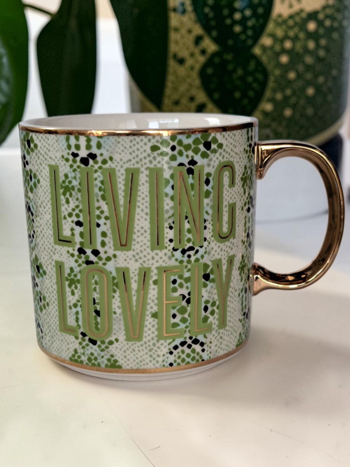 Anthropologie 3.5 Inch Gisele Living Lovely Coffee Or Tea Mug Gold Handle