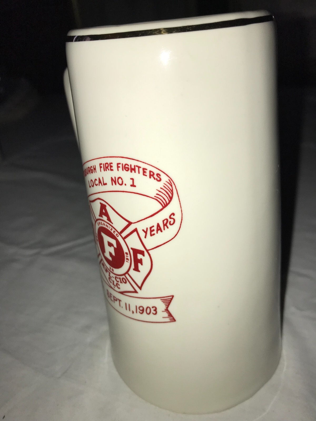1870-1970 UGCWNA PITTSBURGH BUREAU of FIRE IAFF Local#1 AFLCIO CLC 16oz Beer MUG