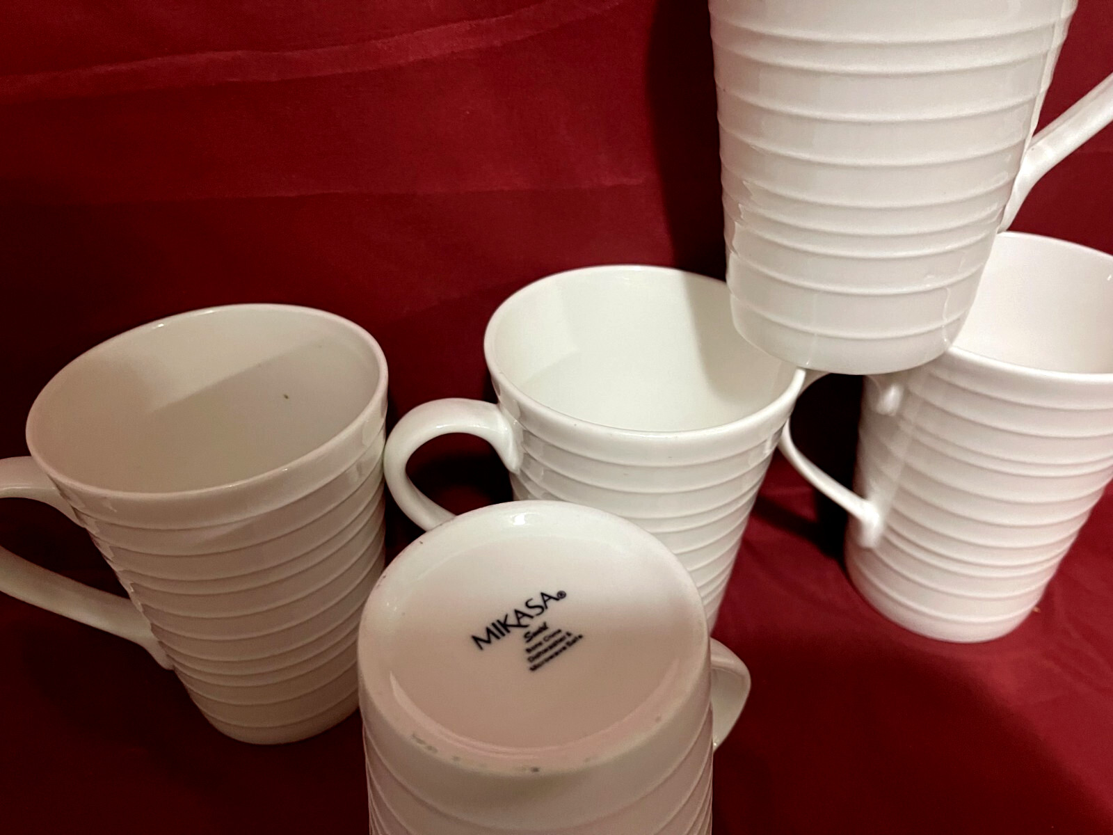 Mikasa Swirl Bone China Set Of 5 White Coffee Mugs/Cups 4 1/2″ Tall