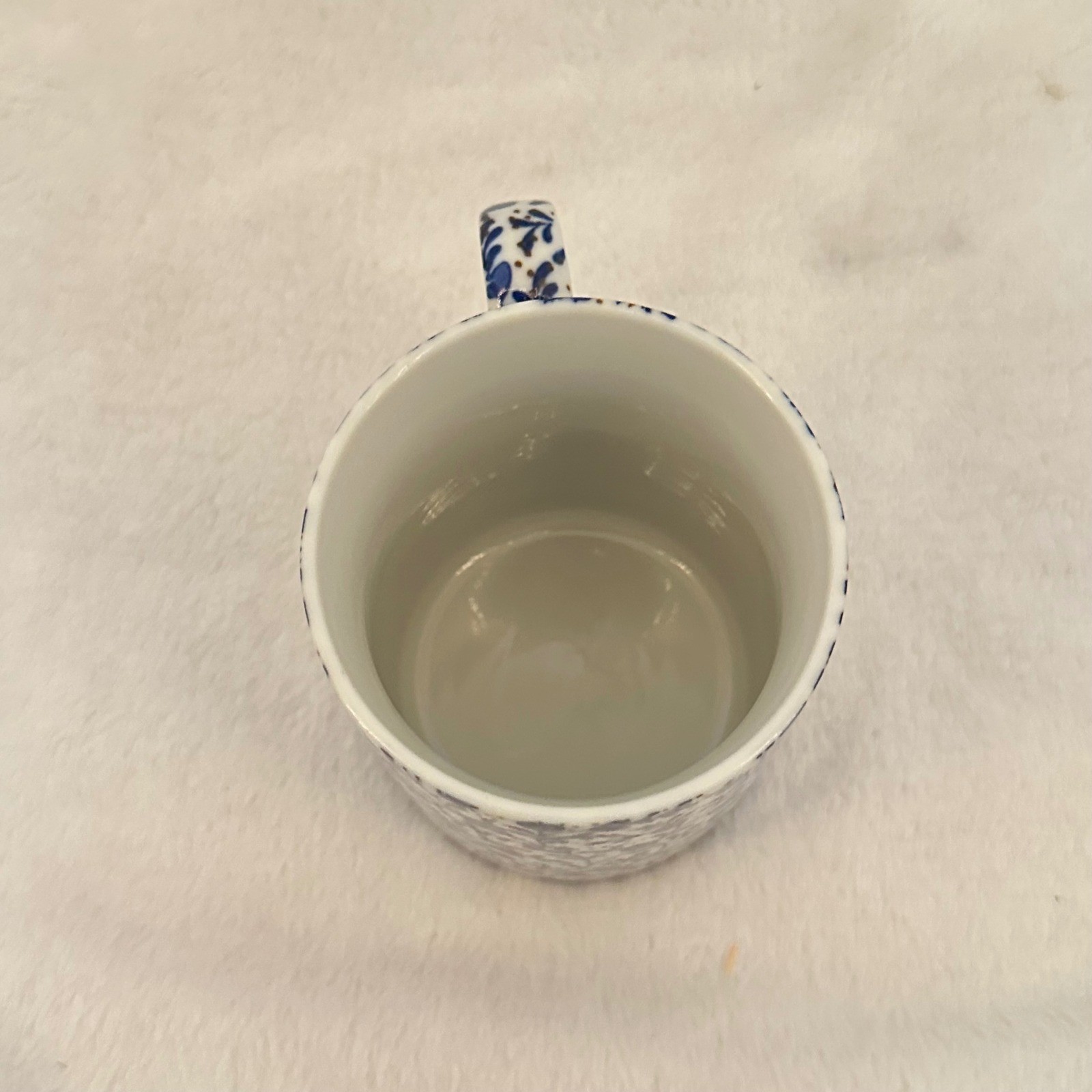 Unbranded Floral Coffee Mug Blue White Excellent Gold Speckle Vine Pattern