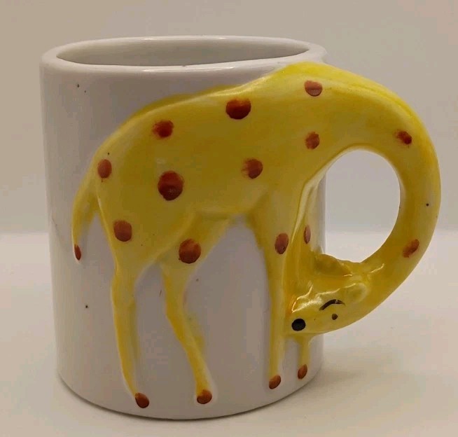 Vtg. 1970’s Enesco Giraffe Ceramic Kids Mug Hand Painted 3D Neck Mug Handle