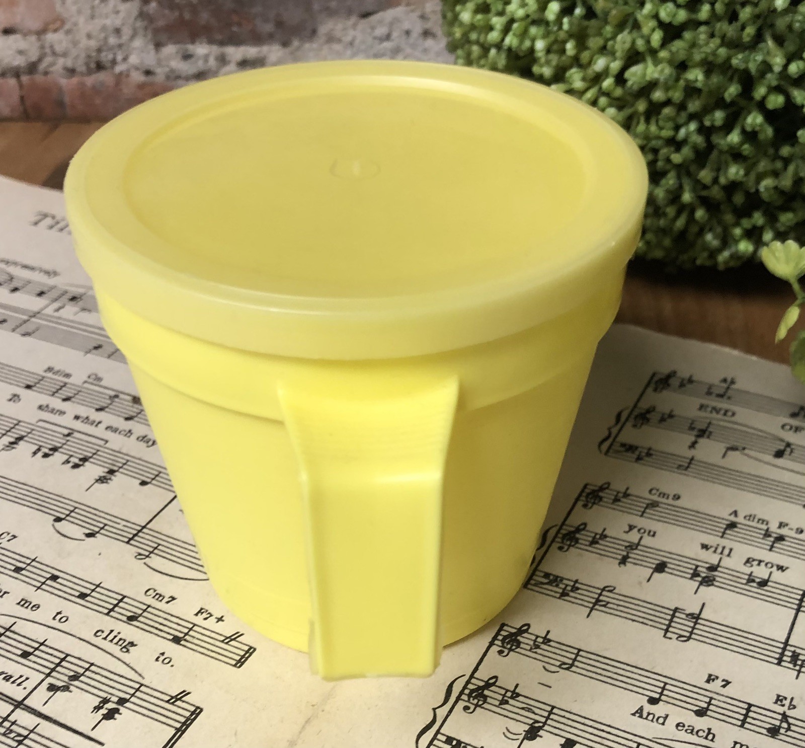 Vintage NuMaid Rite Margarine Butter Cup with Lid Yellow MCM Retro Plastic Mug