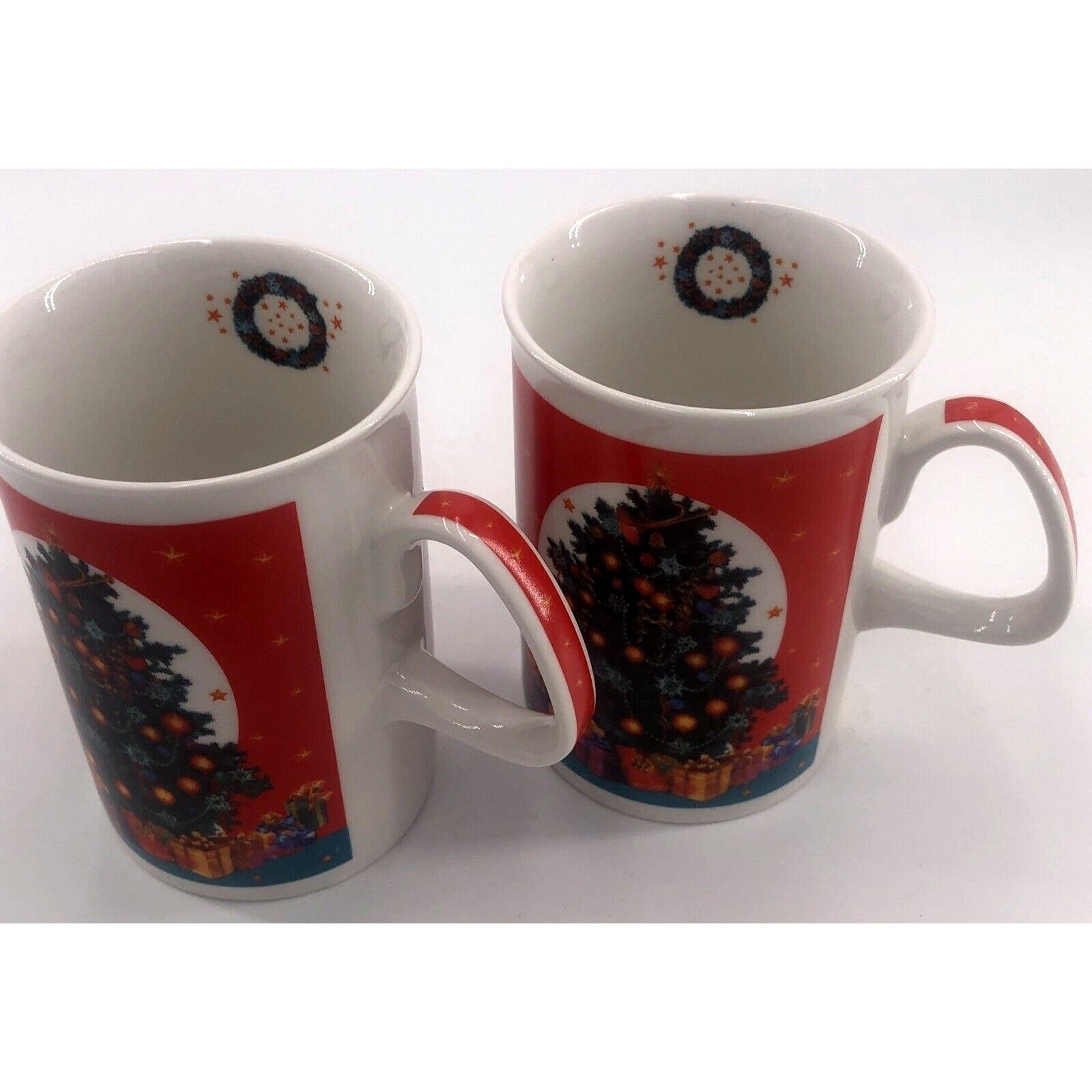 Holiday Mugs Set of 2 Waechtersbach Christmas Tree Red Hamburg Germany Cocoa