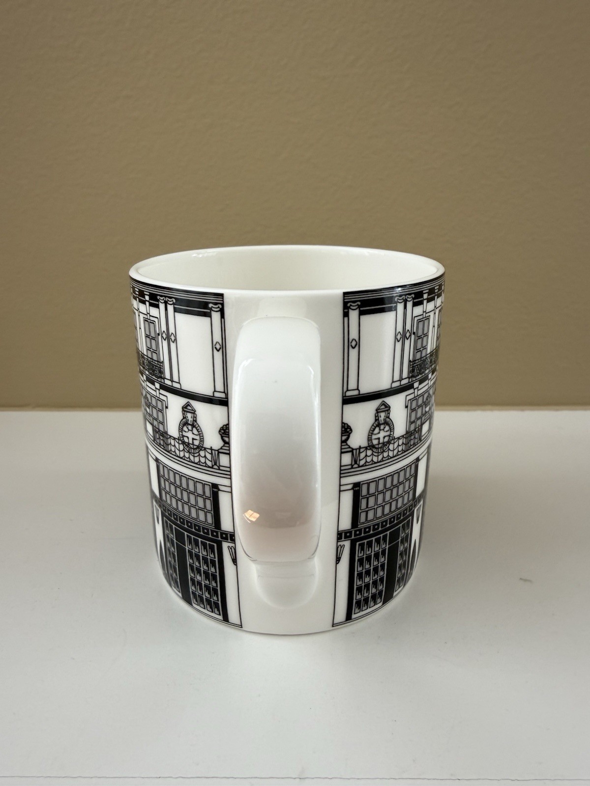 Claridges London Art Deco Style Fine Bone China Mugs By William Edwards England