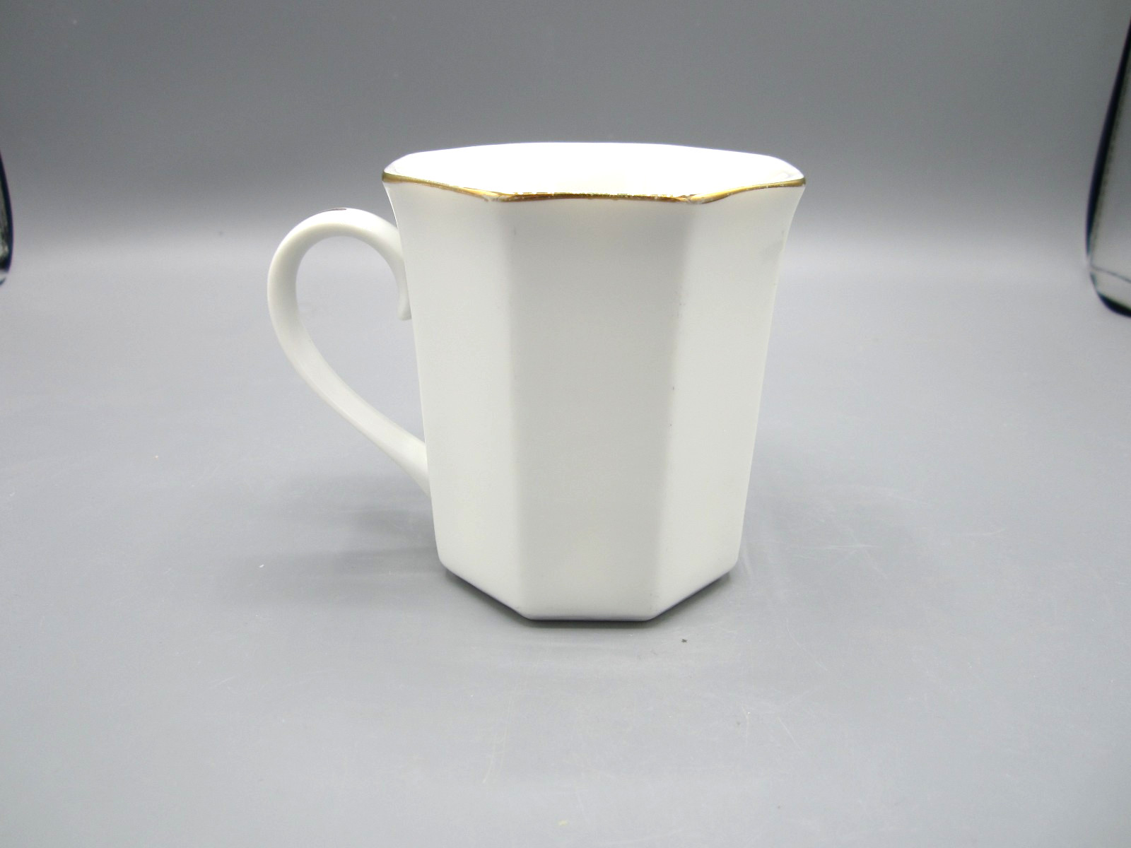 Japanese Birds & Floral Multi-color on White Octagon 9 oz Coffee Tea Cup (532)