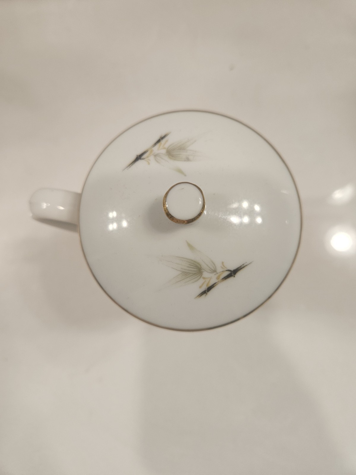 Chinese Ceramic Porcelain Tea Mug With Lid Sen Yie