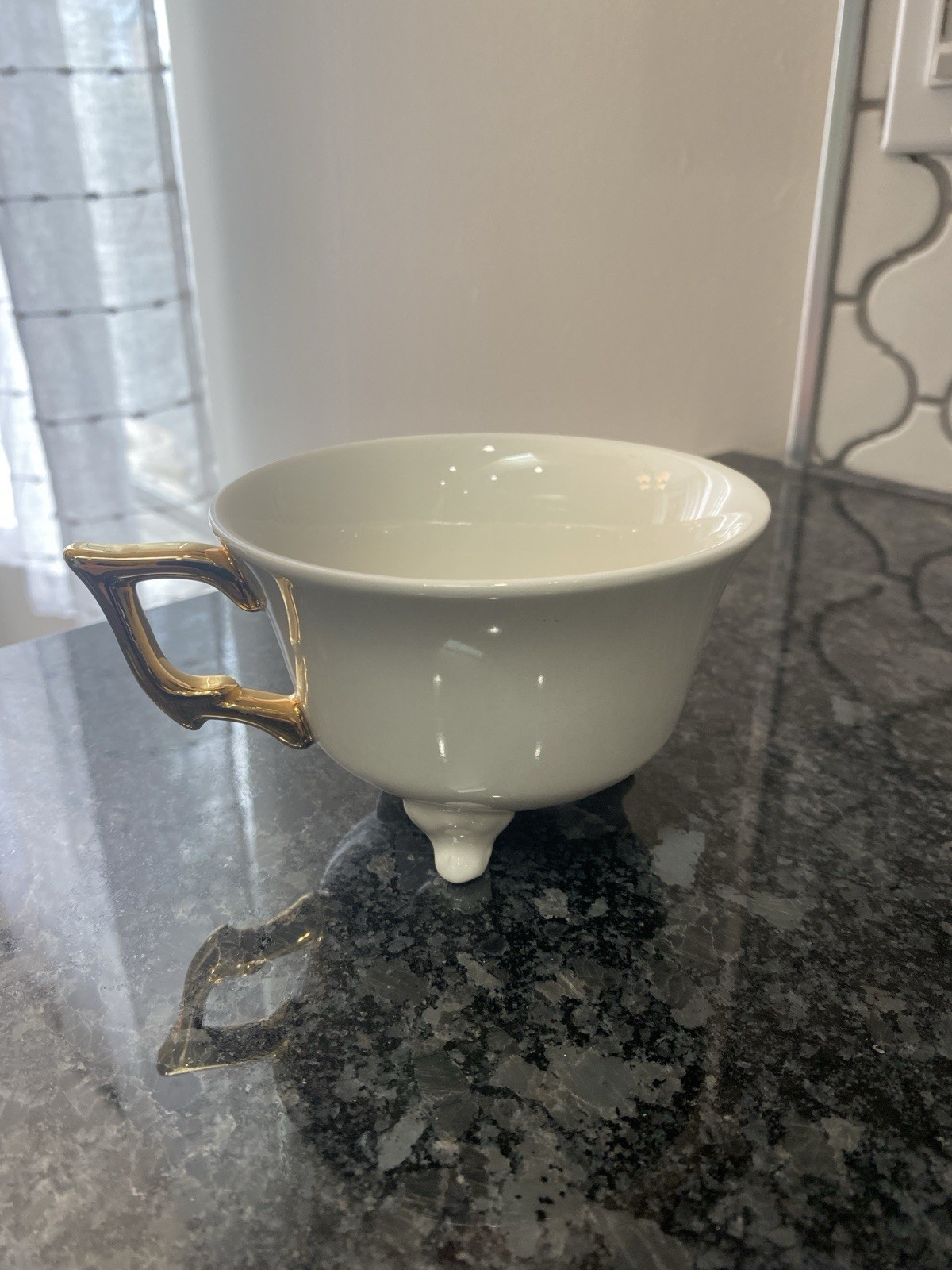 Creative Co-op Stoneware 3 Footed WHISKEY W/Gold Handle Tea Cup