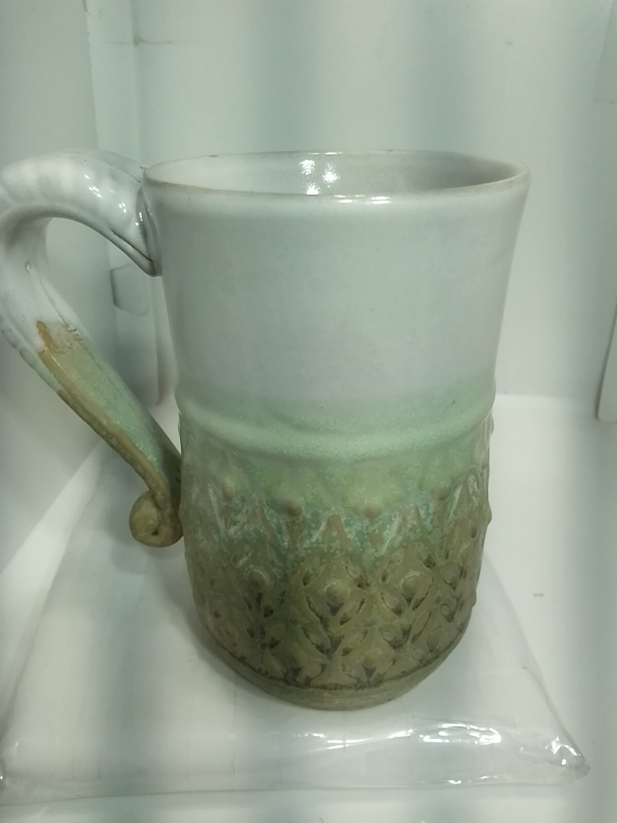 SCULPTURED STONEWARE COFFEE MUG. BOSTON WAREHOUSE MUG. Art Deco Mug. B273