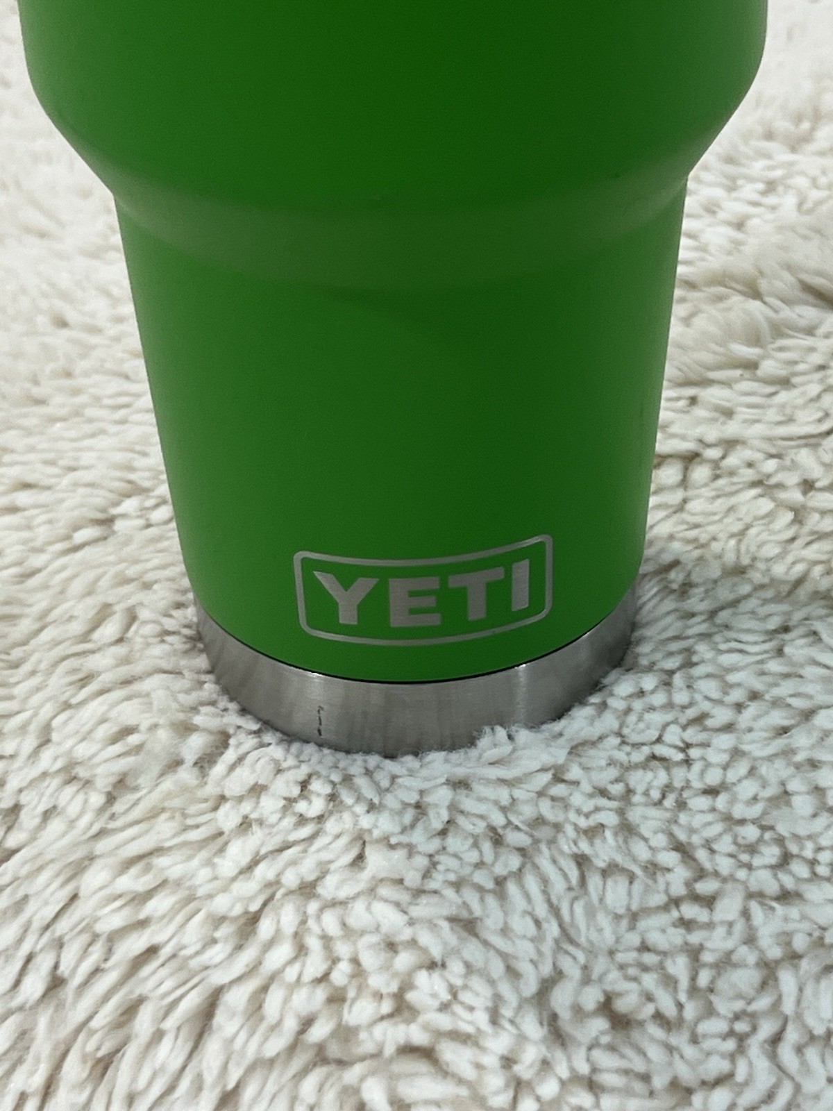 Yeti Rambler 42 oz Straw Mug Tumbler with Handle Canopy Green Stainless Steel.