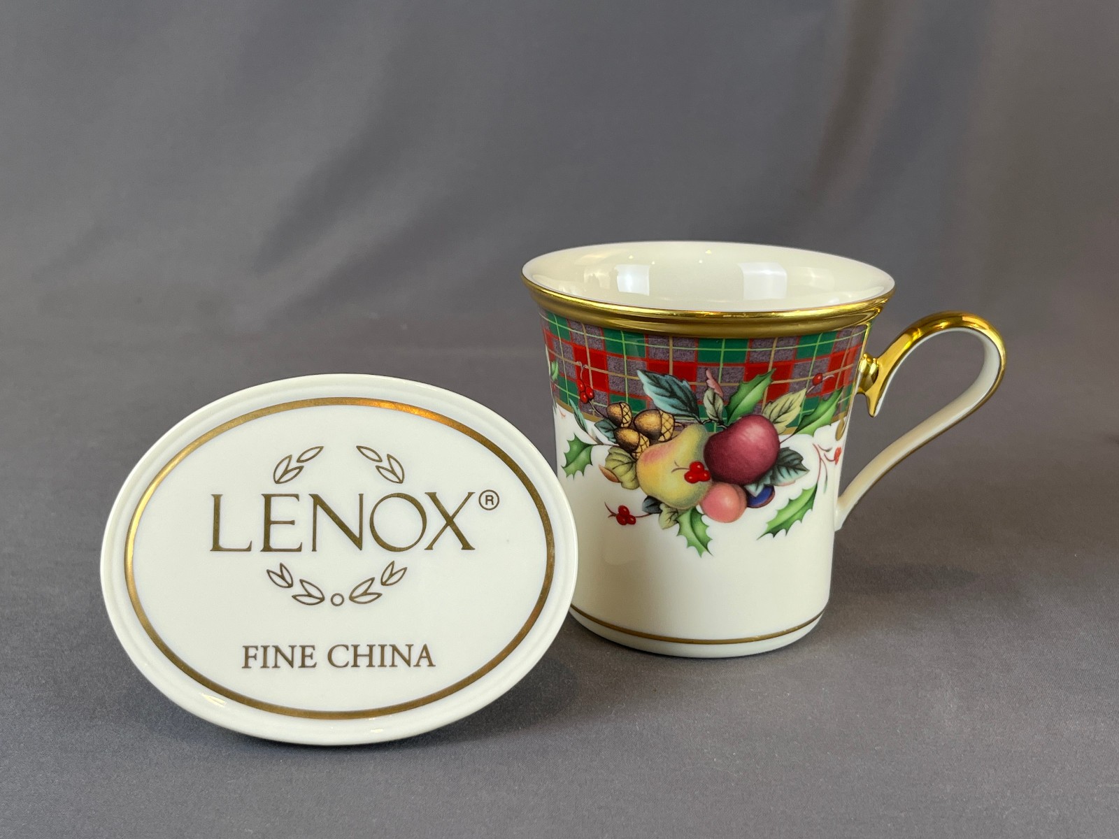 Lenox HOLIDAY TARTAN 3 ½” Accent Mug: MINT